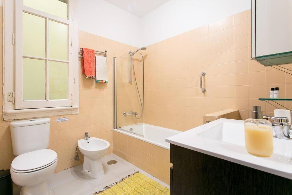 Principe Real Orange Tree W/ View 3 Bedrooms Flat! Lisboa Eksteriør bilde